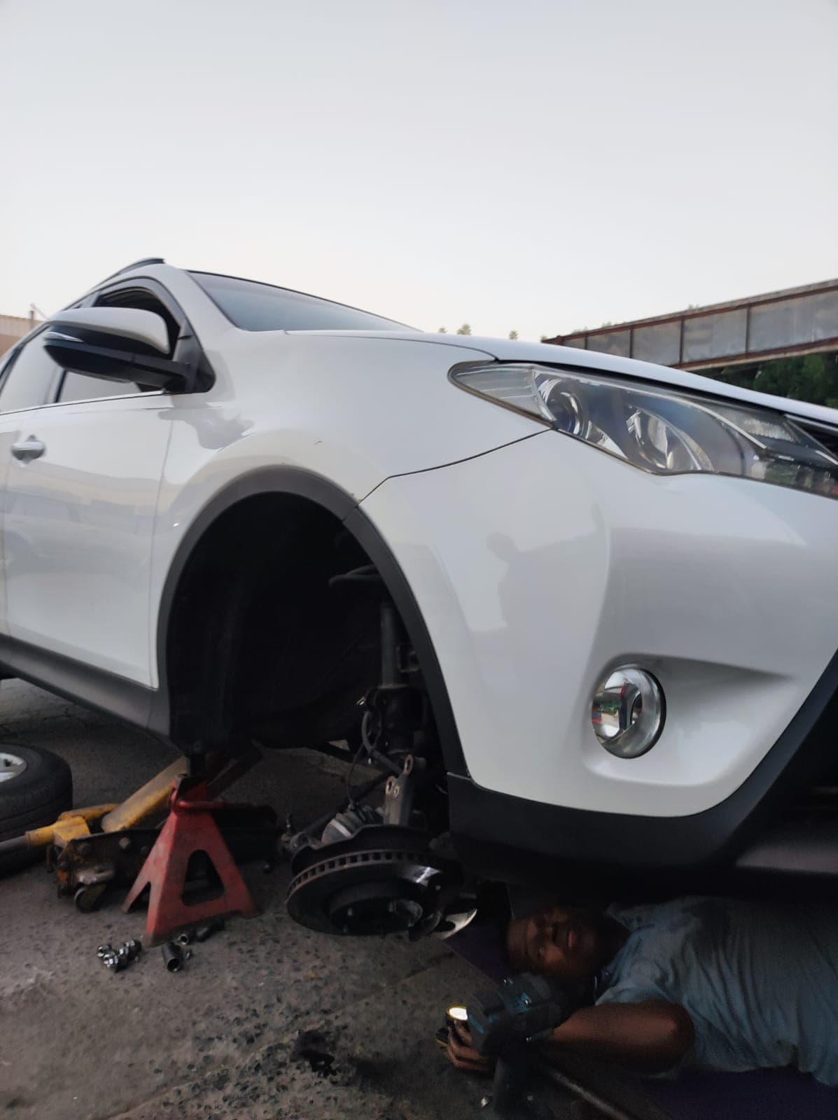 Dubai car repair workshop project 9